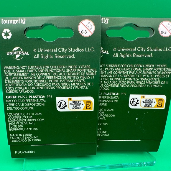 Loungefly Wicked Enamel Pins Set of 2 - Glinda and Elphaba NWT - Picture 4 of 8